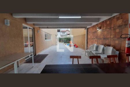 Apartamento à venda com 137m², 2 quartos e 2 vagasÁrea comum - Churrasqueira