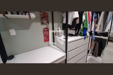 Apartamento à venda com 137m², 2 quartos e 2 vagasCloset