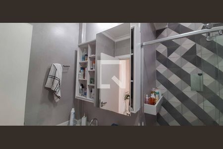 Apartamento à venda com 137m², 2 quartos e 2 vagasBanheiro da Suíte 1