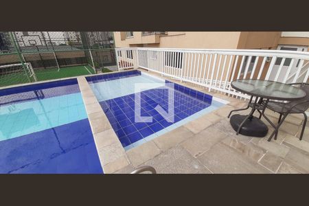 Apartamento à venda com 137m², 2 quartos e 2 vagasÁrea comum - Piscina
