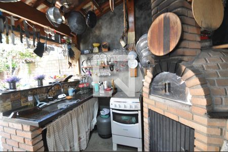 Casa à venda com 150m², 3 quartos e 2 vagasChurrasqueira