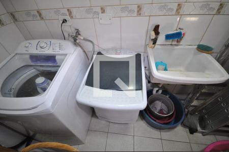 Casa à venda com 150m², 3 quartos e 2 vagasÁrea de Serviço