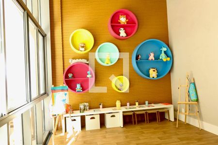 Studio à venda com 70m², 2 quartos e 1 vaga Studio à venda com 70m², 2 quartos e 1 vagaÁrea comum