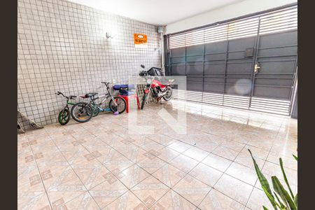 Casa à venda com 93m², 2 quartos e 1 vagaGaragem