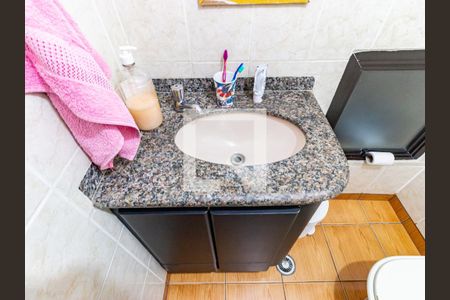 Casa à venda com 93m², 2 quartos e 1 vagaLavabo