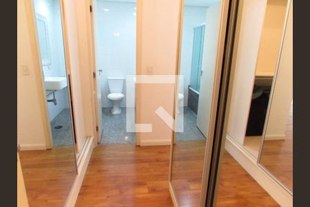 Casa para alugar com 157m², 3 quartos e 2 vagasCloset da suíte