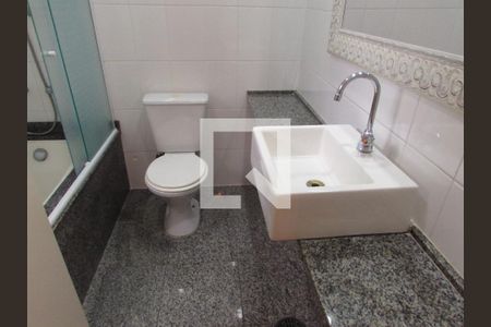 Casa para alugar com 157m², 3 quartos e 2 vagasBanheiro da Suíte