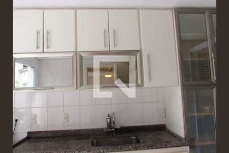 Casa para alugar com 157m², 3 quartos e 2 vagasCozinha - Armários