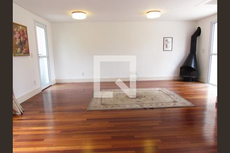 Casa para alugar com 157m², 3 quartos e 2 vagasSala