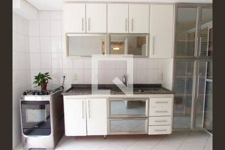 Casa para alugar com 157m², 3 quartos e 2 vagasCozinha