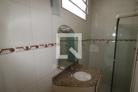 Casa à venda com 90m², 2 quartos e sem vagaBanheiro 2