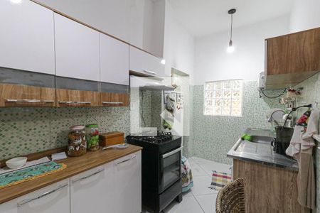 Casa à venda com 42m², 1 quarto e sem vaga Casa à venda com 42m², 1 quarto e sem vagaCozinha