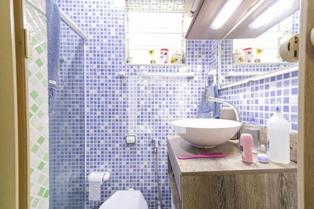 Casa à venda com 42m², 1 quarto e sem vaga Casa à venda com 42m², 1 quarto e sem vagaBanheiro