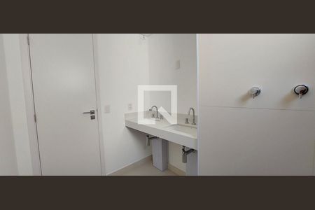 Apartamento à venda com 153m², 3 quartos e 3 vagas Apartamento à venda com 153m², 3 quartos e 3 vagasBanheiro