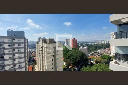 Apartamento à venda com 153m², 3 quartos e 3 vagas Apartamento à venda com 153m², 3 quartos e 3 vagasVista