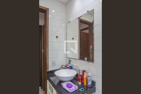 Apartamento à venda com 62m², 2 quartos e 1 vagaBanheiro