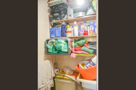 Apartamento à venda com 62m², 2 quartos e 1 vagaBanheiro de serviço