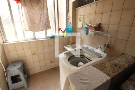 Apartamento à venda com 79m², 2 quartos e 1 vagaÁrea de Serviço