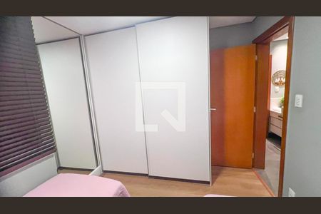 Apartamento à venda com 147m², 4 quartos e 4 vagasQuarto