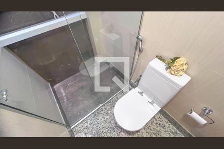 Apartamento à venda com 147m², 4 quartos e 4 vagasBanheiro 