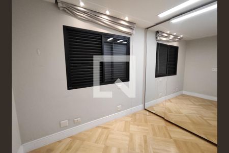 Apartamento à venda com 209m², 1 quarto e 3 vagas Apartamento à venda com 209m², 1 quarto e 3 vagasQuarto