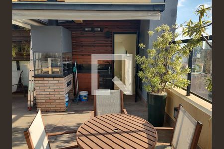 Apartamento à venda com 209m², 1 quarto e 3 vagas Apartamento à venda com 209m², 1 quarto e 3 vagasCobertura -Piscina