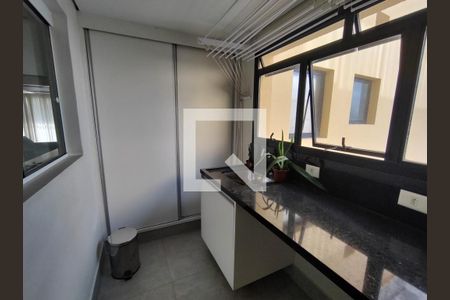 Apartamento à venda com 209m², 1 quarto e 3 vagas Apartamento à venda com 209m², 1 quarto e 3 vagasÁrea de Serviço