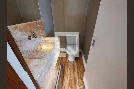 Apartamento à venda com 209m², 1 quarto e 3 vagas Apartamento à venda com 209m², 1 quarto e 3 vagasBanheiro 2