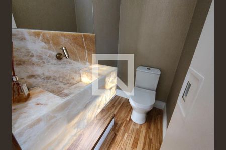 Apartamento à venda com 209m², 1 quarto e 3 vagas Apartamento à venda com 209m², 1 quarto e 3 vagasBanheiro 2