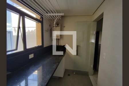Apartamento à venda com 209m², 1 quarto e 3 vagas Apartamento à venda com 209m², 1 quarto e 3 vagasÁrea de Serviço