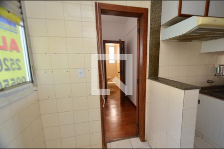 Apartamento à venda com 95m², 3 quartos e 2 vagasÁrea de serviço 