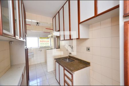 Apartamento à venda com 95m², 3 quartos e 2 vagasCozinha 
