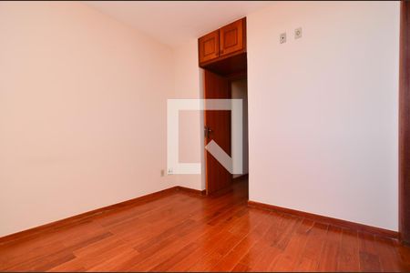 Apartamento à venda com 95m², 3 quartos e 2 vagasQuarto 