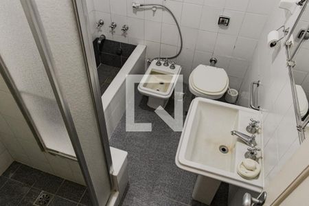 Apartamento à venda com 74m², 2 quartos e sem vaga Apartamento à venda com 74m², 2 quartos e sem vagaBanheiro Social