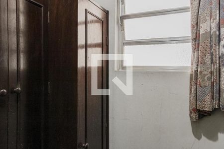 Apartamento à venda com 74m², 2 quartos e sem vaga Apartamento à venda com 74m², 2 quartos e sem vagaQuarto de Serviço