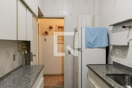 Apartamento à venda com 74m², 2 quartos e sem vaga Apartamento à venda com 74m², 2 quartos e sem vagaCozinha