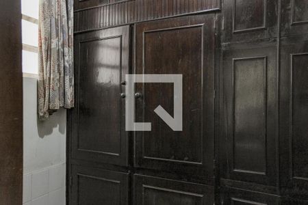 Apartamento à venda com 74m², 2 quartos e sem vaga Apartamento à venda com 74m², 2 quartos e sem vagaQuarto de Serviço