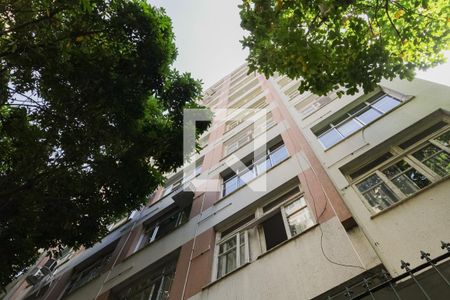 Apartamento à venda com 74m², 2 quartos e sem vaga Apartamento à venda com 74m², 2 quartos e sem vagaFachada do Prédio