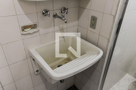 Apartamento à venda com 74m², 2 quartos e sem vaga Apartamento à venda com 74m², 2 quartos e sem vagaÁrea de Serviço