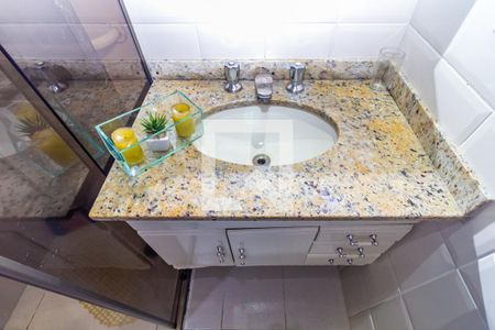 Apartamento à venda com 67m², 3 quartos e 1 vagaBanheiro 2