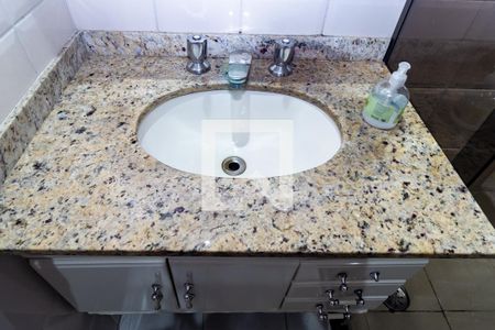 Apartamento à venda com 67m², 3 quartos e 1 vagaBanheiro da Suíte