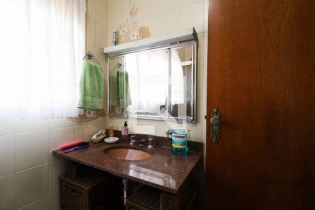 Casa à venda com 350m², 3 quartos e 3 vagasBanheiro Social