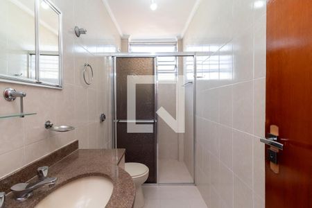 Apartamento à venda com 60m², 1 quarto e sem vagaBanheiro da Suíte