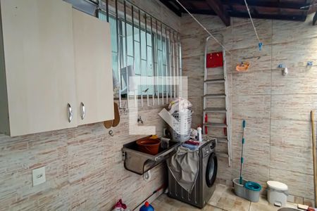 Casa à venda com 100m², 2 quartos e 1 vaga Casa à venda com 100m², 2 quartos e 1 vagaárea de serviço