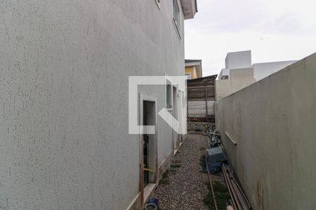 Casa de condomínio à venda com 265m², 4 quartos e 4 vagas Casa de condomínio à venda com 265m², 4 quartos e 4 vagasÁrea externa