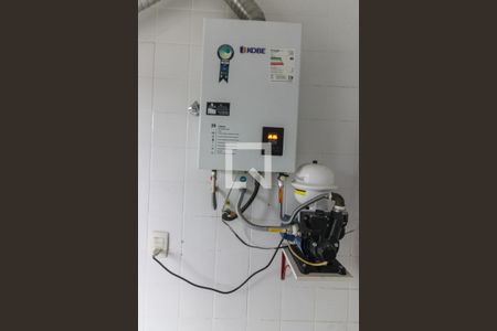 Casa de condomínio à venda com 265m², 4 quartos e 4 vagas Casa de condomínio à venda com 265m², 4 quartos e 4 vagasÁrea de Serviço