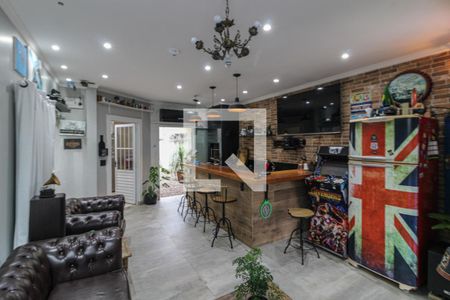 Casa de condomínio à venda com 265m², 4 quartos e 4 vagas Casa de condomínio à venda com 265m², 4 quartos e 4 vagasÁrea Gourmet