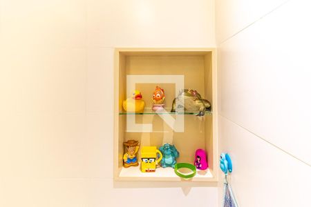 Apartamento à venda com 160m², 4 quartos e 2 vagas Apartamento à venda com 160m², 4 quartos e 2 vagasBanheiro Suíte 2