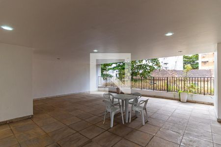 Apartamento à venda com 160m², 4 quartos e 2 vagas Apartamento à venda com 160m², 4 quartos e 2 vagasÁrea comum