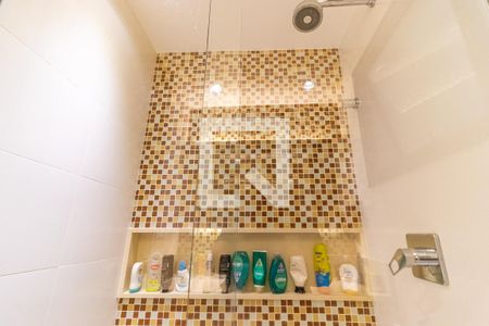 Apartamento à venda com 160m², 4 quartos e 2 vagas Apartamento à venda com 160m², 4 quartos e 2 vagasBanheiro social